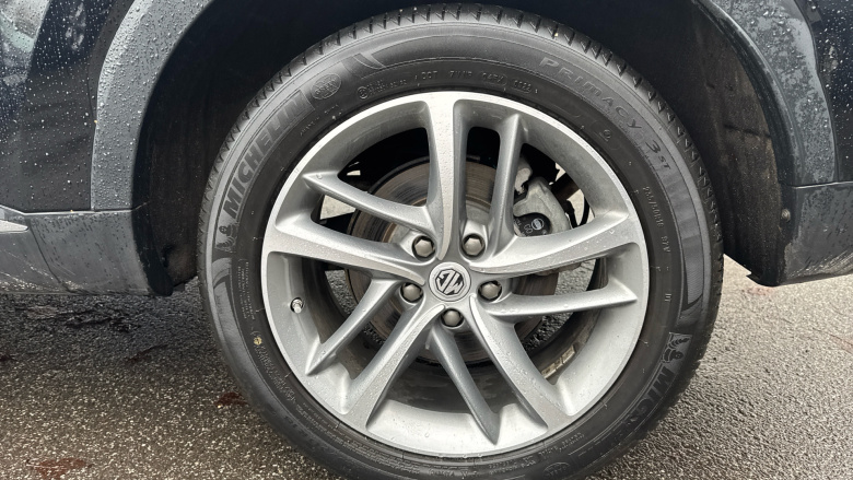 MG Hs 1.5 T-GDI Exclusive 5dr Petrol Hatchback